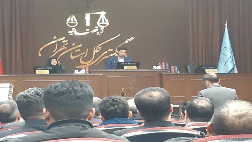 Iranpress: تهاجم به ناوشکن های ایران ، داغ ۳۵ ساله ای که هنوز تازه است