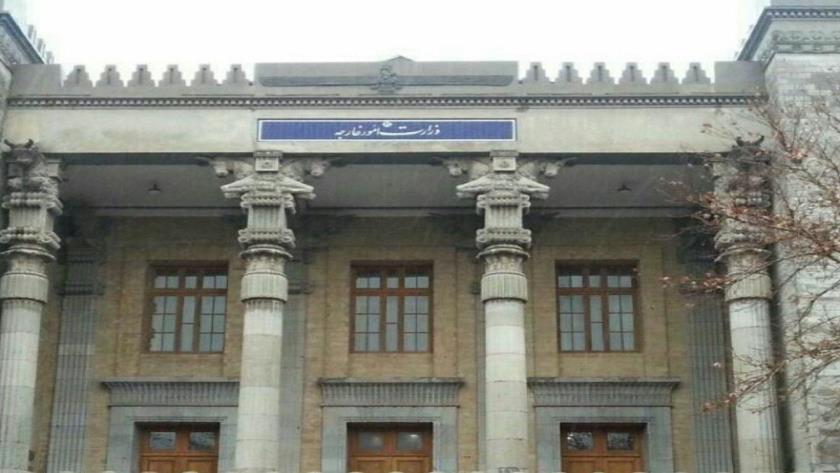 Iranpress: ابلاغ اعتراض ایران به سفیر کویت در تهران