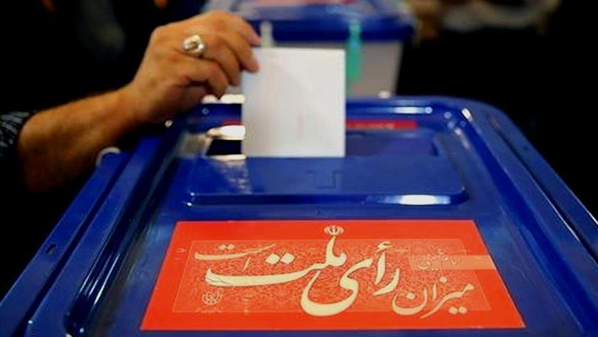 Iranpress: 14 نفر از تهران در دور اول به مجلس راه یافتند