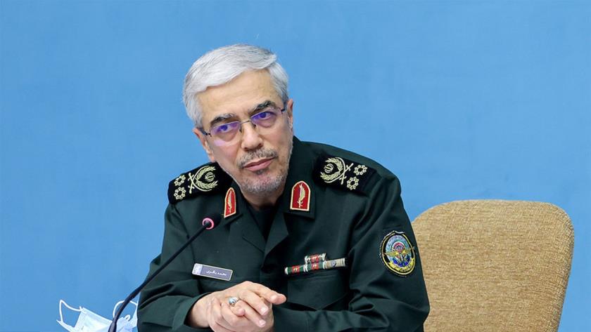 Iranpress: باید تلاش کنیم رزمندگان نیروهای مسلح کمتر دغدغه مسکن داشته باشند