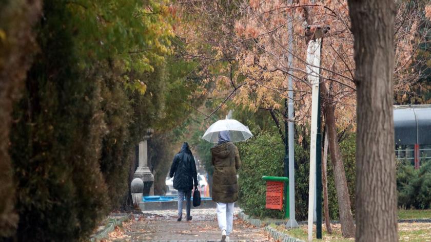 Iranpress:  در بیشتر مناطق کشور جوی آرام حاکم است