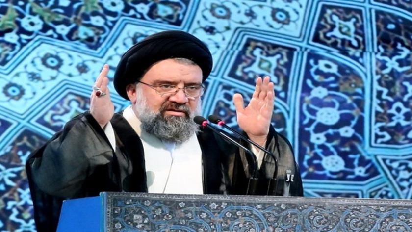 ایران پرس: خطیب نماز جمعه تهران: جنایات فجیع صهیونیست ها در باریکه غزه نشان‌دهنده استیصال است