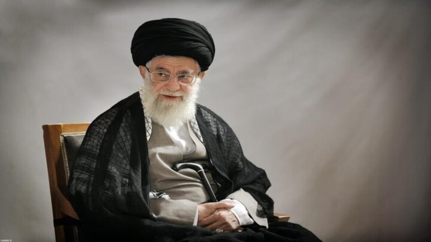 Iranpress: سروده‌ای که رهبر انقلاب در آستانه عملیات وعده صادق خواندند