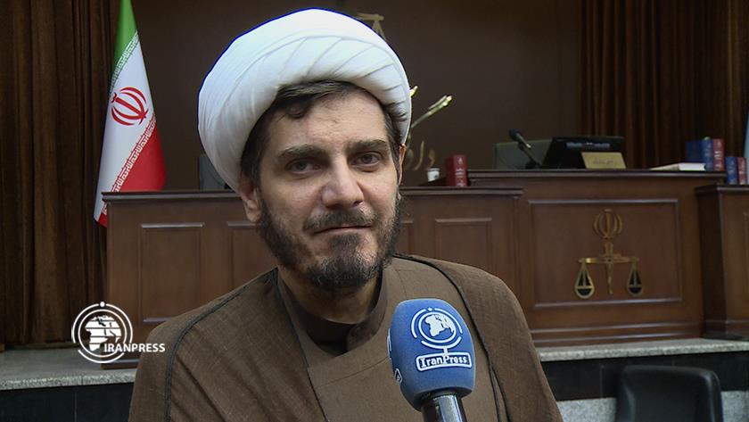 Iranpress: انتقاد رییس دادگاه منافقین از رفتار دوگانه برخی کشورهای غربی 
