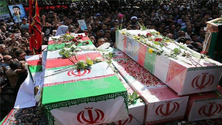 Iranpress: پیکرهای شهدای گمنام در سراسر کشور تشییع شدند