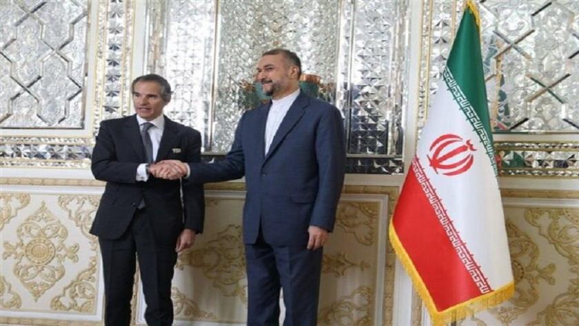 Iranpress: رایزنی گروسی با امیرعبداللهیان در تهران