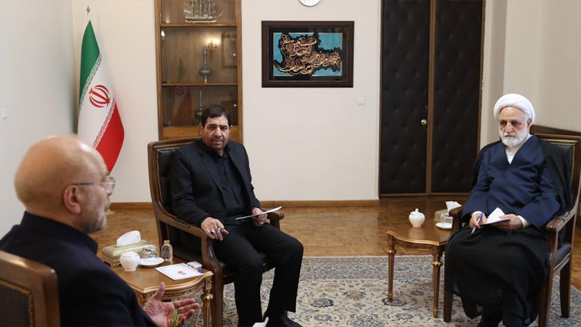 Iranpress: برگزاری جلسه فوق العاده سران قوا به میزبانی معاون اول رئیس جمهور