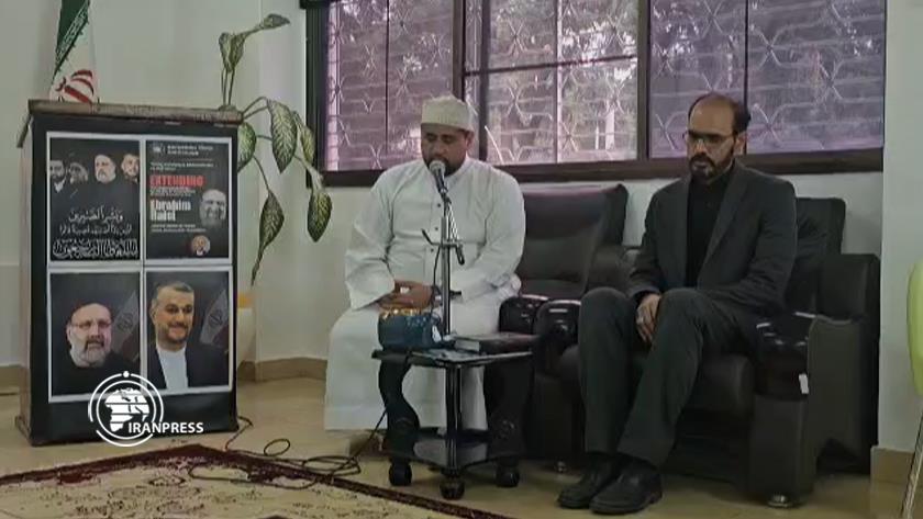 Iranpress: قرآن‌خوانی مردم مسلمان تانزانیا برای رئیس جمهور شهید ایران