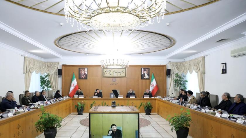 Iranpress: تاکید مخبر بر جلوگیری از ایجاد هر گونه تعلل و خلل در مسیر خدمت‌رسانی