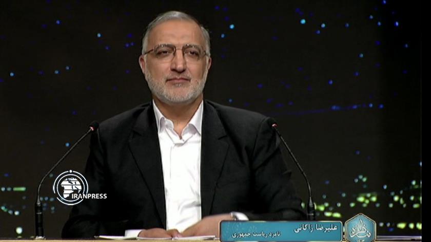 Iranpress: زاکانی : به هر خانوار 3 نفره در سال 20 گرم طلا می دهیم