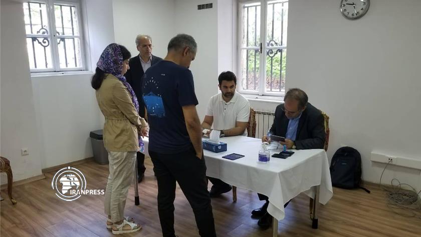 Iranpress: انتخابات ریاست جمهوری ایران در مجارستان