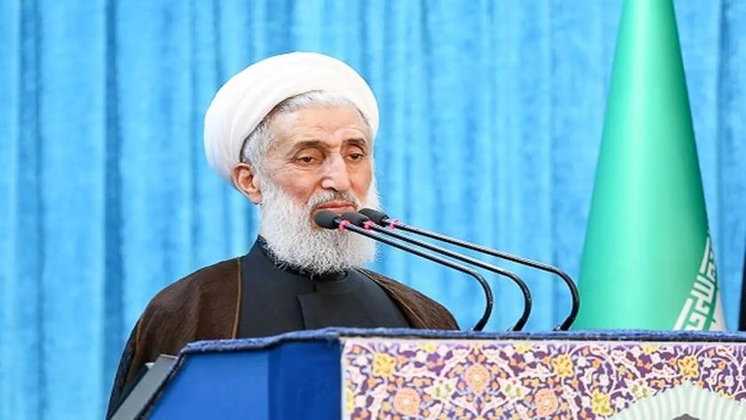 Iranpress: خطیب نماز جمعه تهران: شما در انتخابات با شهدا بیعت می‌کنید