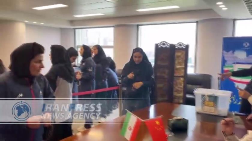 Iranpress: حضور تیم ملی والیبال زیر 20 سال بانوان در انتخابات در گوانگجو