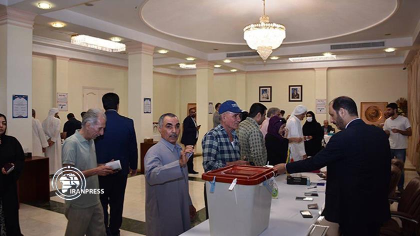 Iranpress: شرکت ایرانی‌های مقیم امارات در انتخابات ریاست جمهوری ایران 