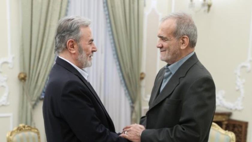 Iranpress: پزشکیان: پشتیبانی از آرمان‌های ملت مظلوم فلسطین با قدرت ادامه خواهد یافت