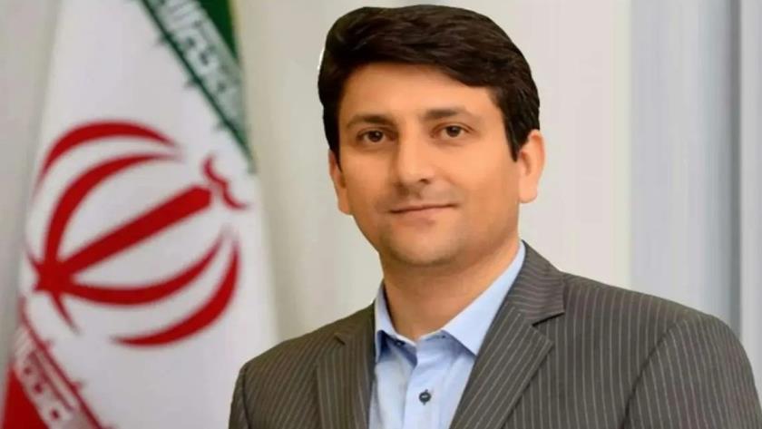 Iranpress: وزارت ارتباطات پیشران بسیاری از صنایع مختلف کشور است