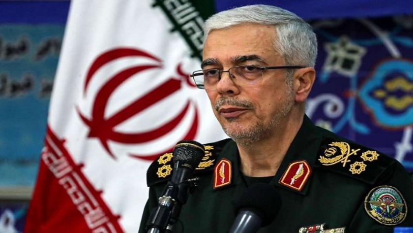 Iranpress: رئیس ستاد کل نیروهای مسلح: ایران پاسخ رژیم صهیونیستی را حساب شده خواهد داد