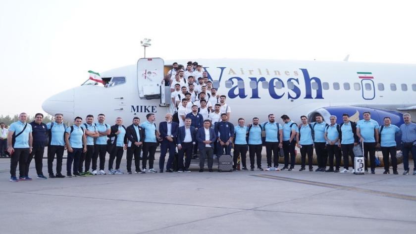 Iranpress: تیم ملی فوتبال عازم امارات شد