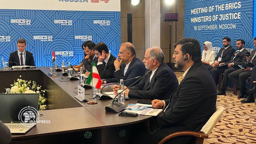 Iranpress: برگزاری اجلاس وزیران دادگستری عضو بریکس در مسکو  