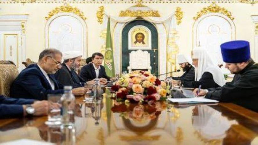 Iranpress: دیدار رئیس سازمان فرهنگ و ارتباطات اسلامی با اسقف اعظم کلیسای ارتدوکس روسیه
