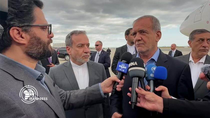 Iranpress: حامل پیام صلح و امنیت از سوی جمهوری اسلامی ایران برای همه جهان هستیم
