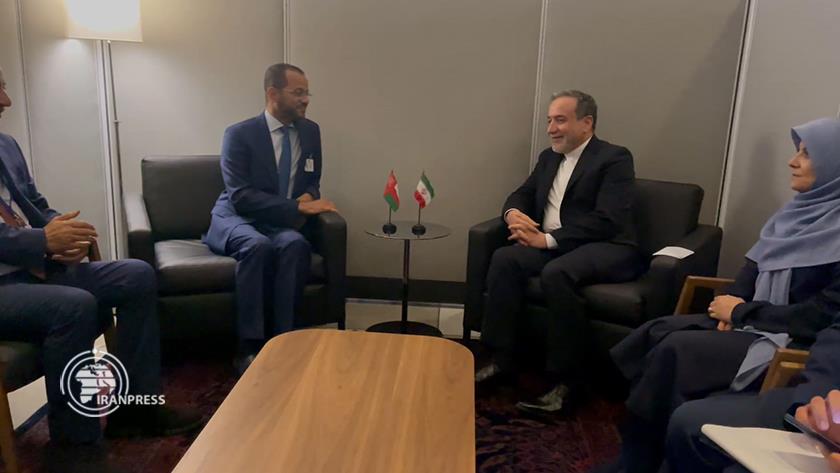 Iranpress: ادامه دیدارهای وزیر امور خارجه کشورمان با همتایان خود در نیویورک