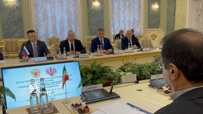 Iranpress: دیدار رئیس سازمان بازرسی کل کشور با دادستان کل روسیه