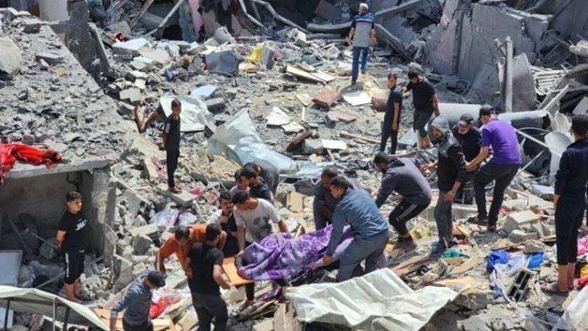 Iranpress: ادامه جنایات صهیونیست‌ها در غزه / شهادت ۴۱  فلسطینی در روز جمعه 