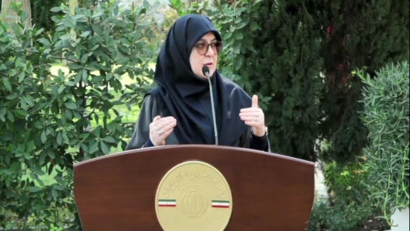 Iranpress: سخنگوی دولت خبر داد: توجه ویژه  به معیشت، درمان و آموزش در بودجه 1404