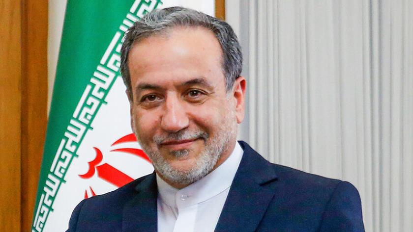 Iranpress: عراقچی: جزایر سه‌گانه همیشه متعلق به ایران بوده‌اند