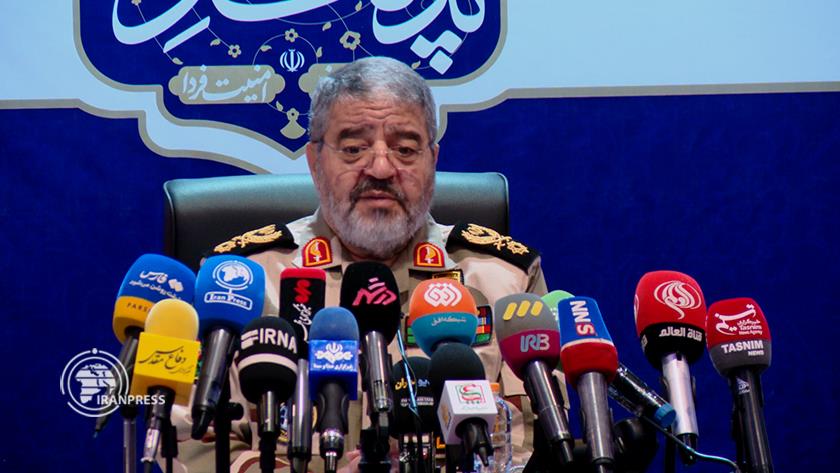Iranpress: گفتمان مقاومت با شهادت رزمندگان پایان نمی یابد