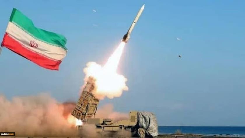 Iranpress: اطلاعیه قرارگاه پدافند هوایی کشور درباره مقابله با اقدام تجاوزکارانه رژیم صهیونیستی