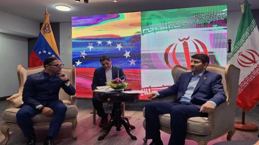Iranpress: رایزنی وزیران ارتباطات ایران و ونزوئلا درباره گسترش همکاری‌های دو کشور
