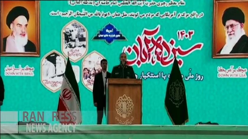 Iranpress: فرمانده کل سپاه: آمریکا یک هویت متناقض در عالم است