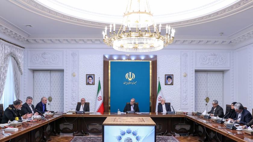 Iranpress: تاکید رئیس جمهور به اولویت‌دهی اقتصاد دریامحور در برنامه‌های توسعه‌ای کشور