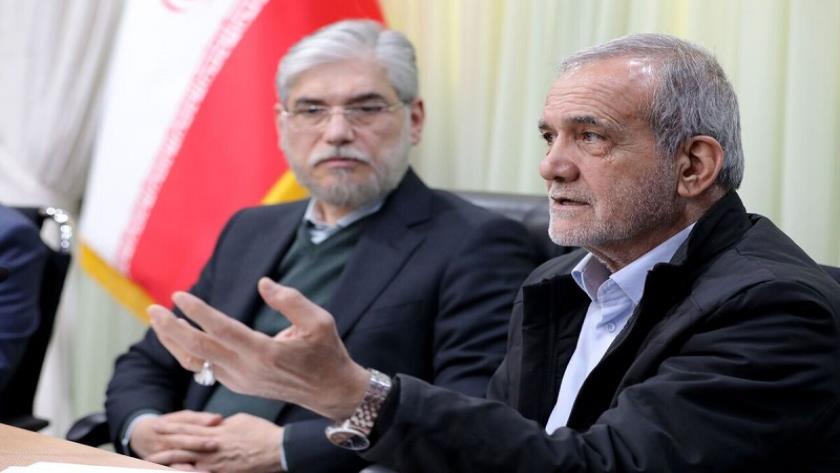 Iranpress: انتقاد رئیس جمهور از افزایش بی‌منطق تعداد آموزشگاه‌های عالی در کشور 