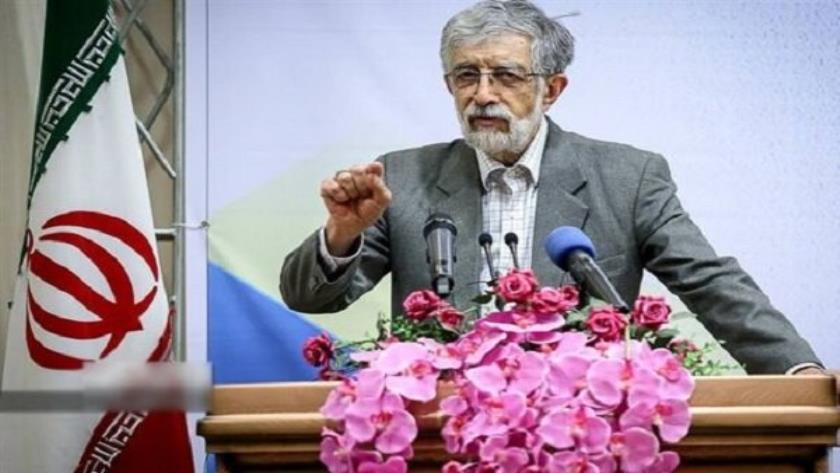 Iranpress: حدادعادل: حضور کشورها در دریا موجب اقتدار بیشتر می‌شود