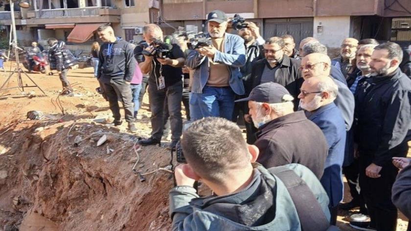 Iranpress: سفیر ایران به محل شهادت سید حسن نصرالله رفت