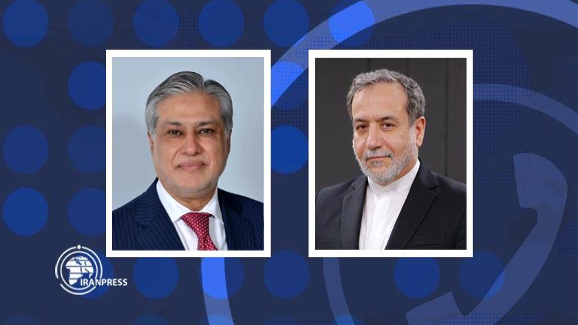 Iranpress: بررسی گسترش همکاری‌ها؛ محور گفت وگوی وزیران امور خارجه ایران و پاکستان