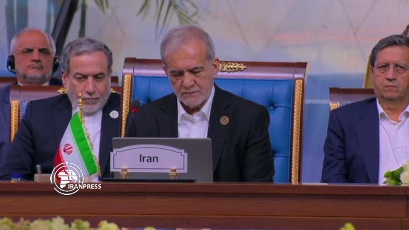 Iranpress: پزشکیان :  کشورهای اسلامی با همگرایی مقابل جنایات رژیم صهیونیستی بایستند