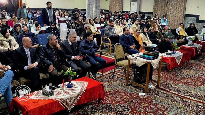 Iranpress: جشن شب یلدا با حضور دانشجویان ایرانی در پاکستان