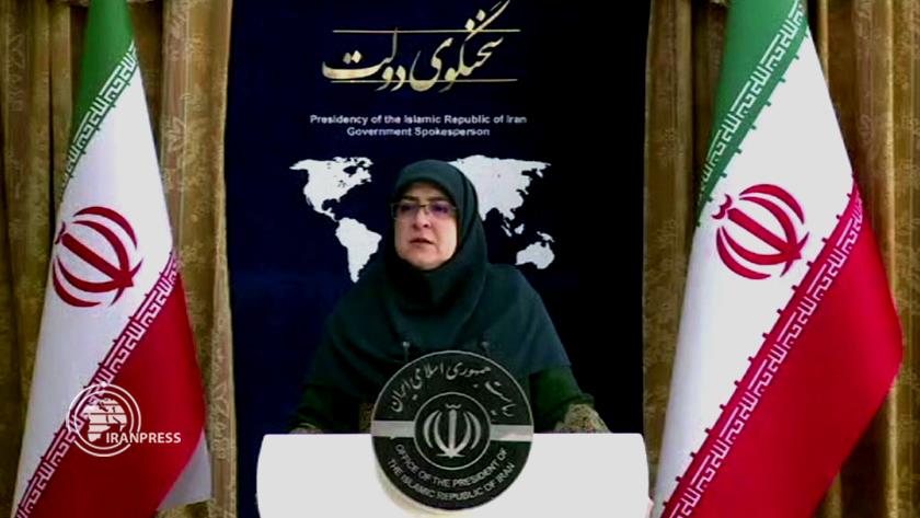 Iranpress: سخنگوی دولت: اقدام دولت درباره ارز تک‌نرخی باید انجام می‌شد