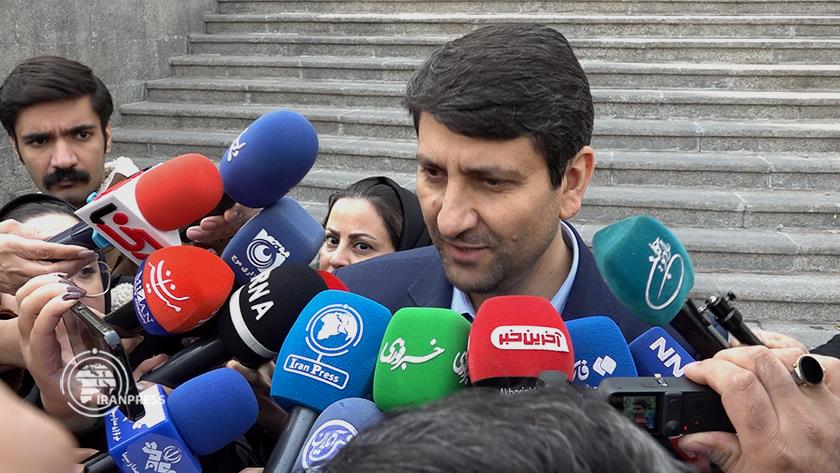 Iranpress: تأکید وزیر ارتباطات بر پیشبرد دیپلماسی فناوری
