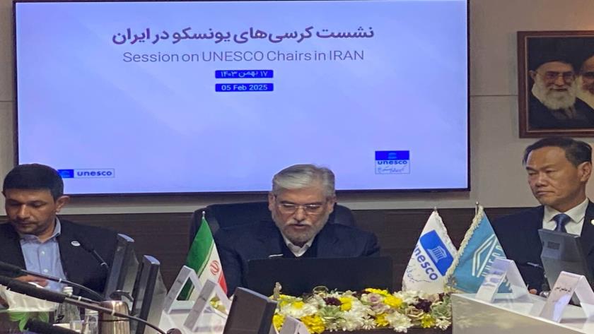 Iranpress: وزیر علوم: کرسی‌های یونسکو نقش مهمی در دیپلماسی علمی دارند