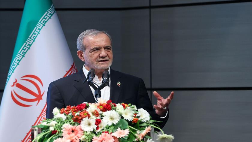 Iranpress: رئیس‌جمهور: صلح و امنیت با کشتار، اخراج و تبعیض امکان‌پذیر نیست