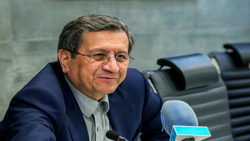 Iranpress: همتی به عربستان رفت