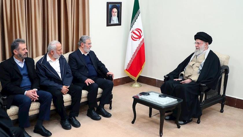 Iranpress: رهبر انقلاب: هیچ طرحی برای غزه بدون موافقت مقاومت فلسطین به نتیجه نمی‌رسد