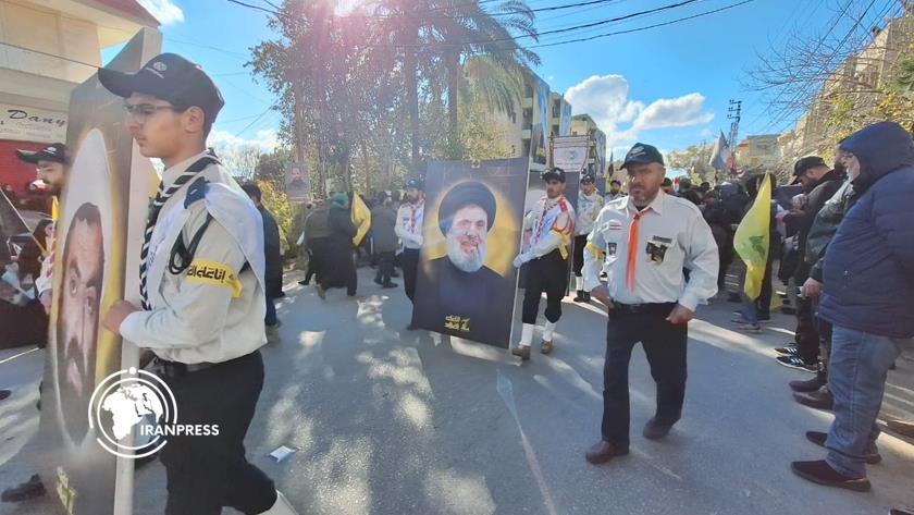 Iranpress: تشییع پیکر شهید «سیدهاشم صفی‌الدین» با حضور گسترده مردم و مسئولان در لبنان