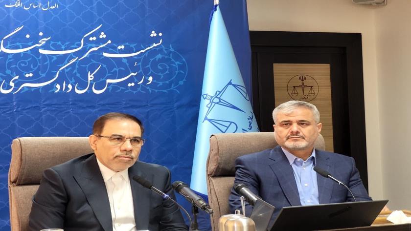 Iranpress: قوه قضاییه با سارقان و تهدیدکنندگان امنیت روانی مردم قاطعانه برخورد می‌کند