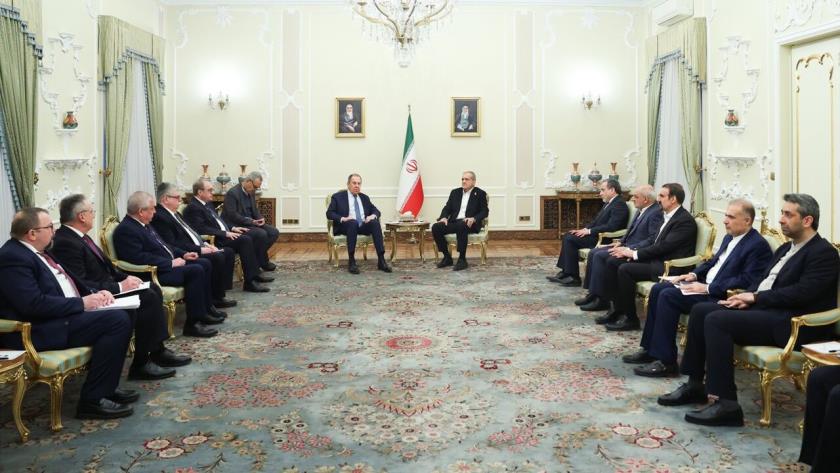 ایران پرس: تاکید بر اهمیت تداوم تعاملات سازنده ایران و روسیه در راستای تقویت همکاری‌های منطقه‌ای